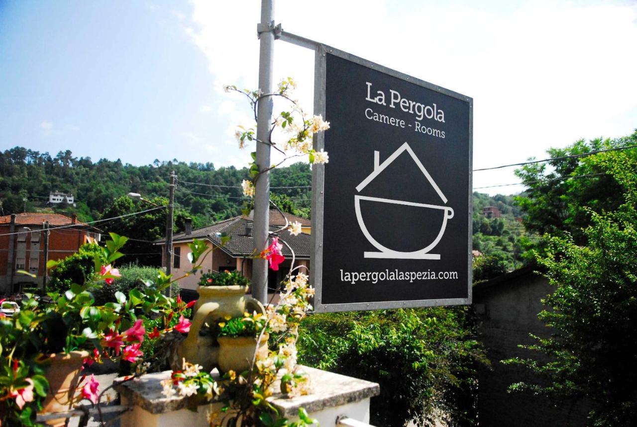 Hotel La Pergola Vezzano Ligure Exteriér fotografie